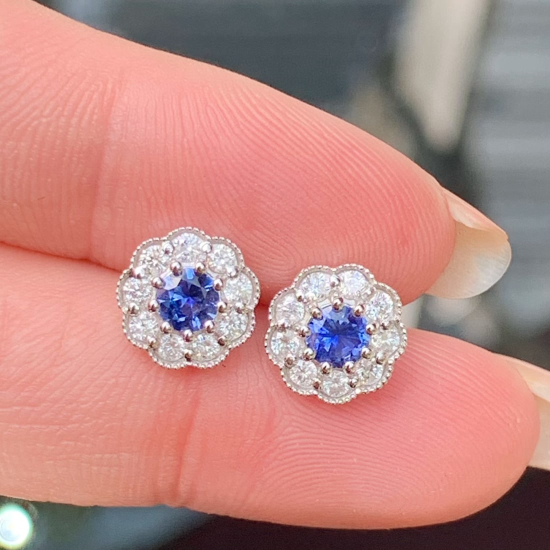 14k Gold 0.98 Ctw Natural Sapphire & Diamond Earrings - 5