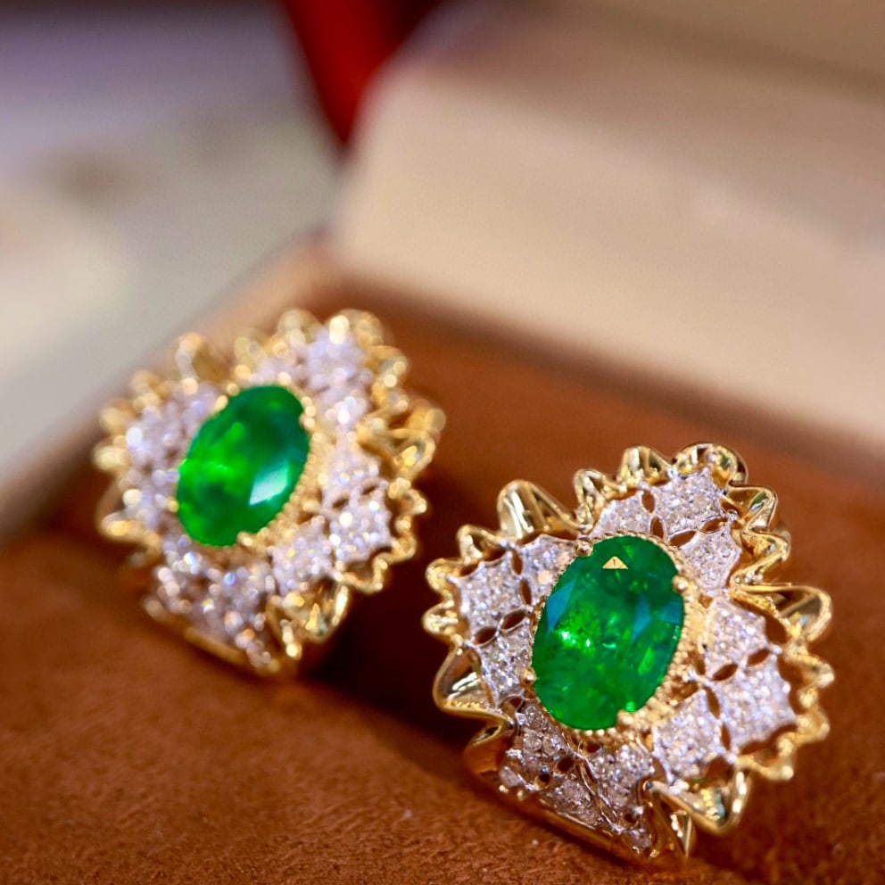 14k Gold 2.41 Ctw Vivid Green Natural Emerald & Diamond Earrings - 2