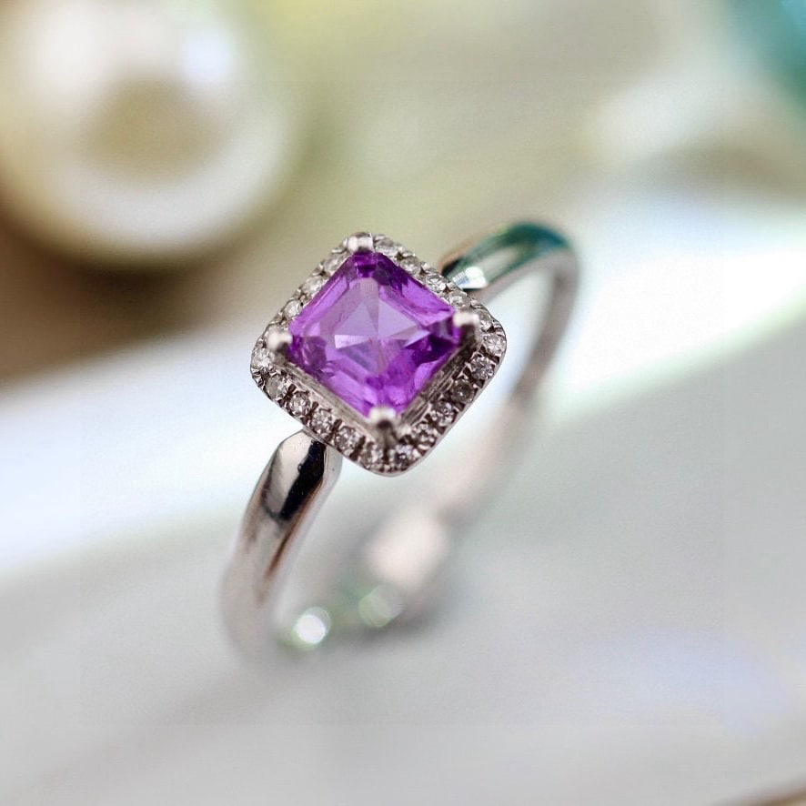 14k Gold 0.96 Ctw Natural Sapphire & Diamond Ring - 3