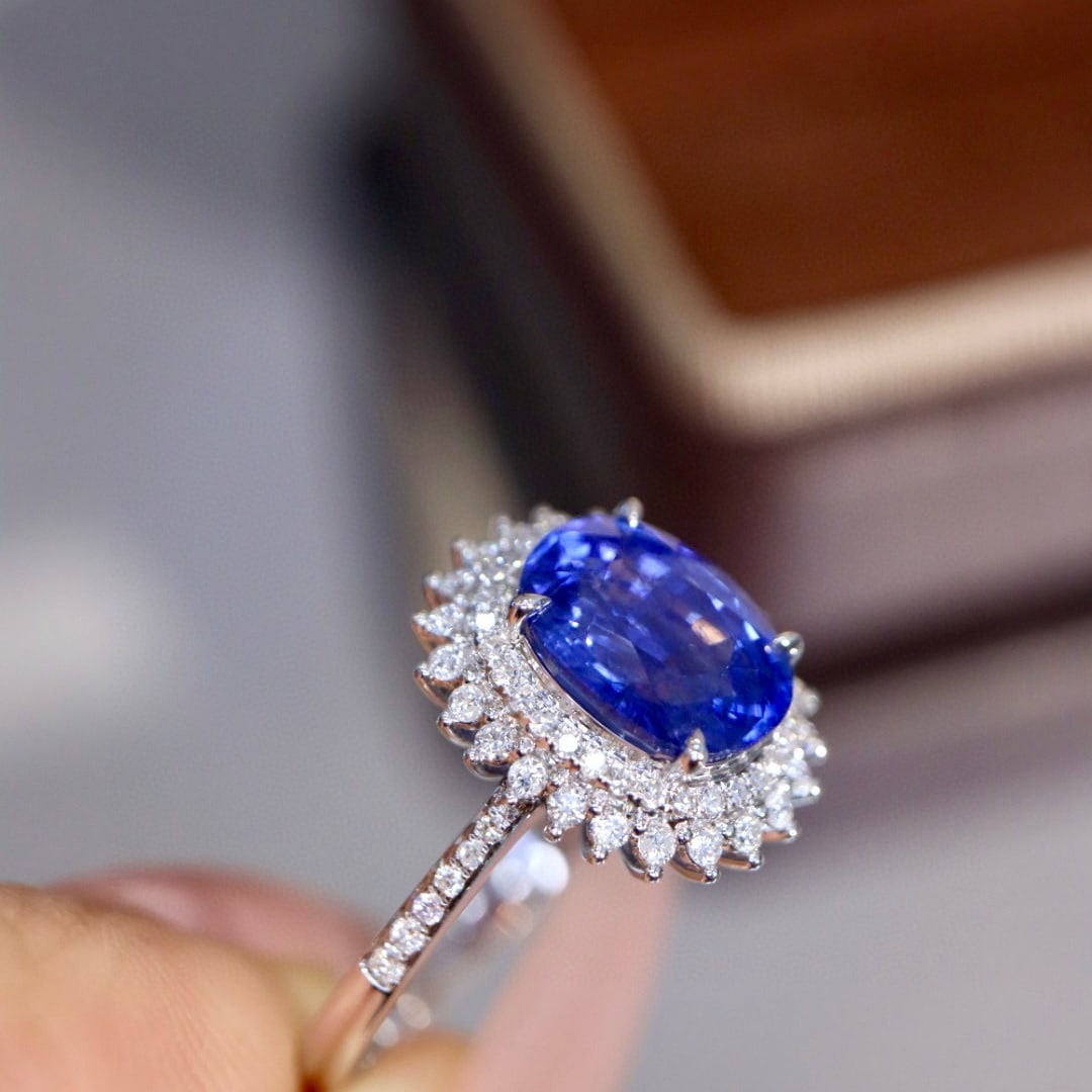 14k Gold 2.79 Ctw Natural Sapphire & Diamond Ring - 3