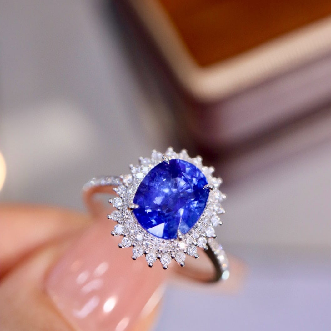 14k Gold 2.79 Ctw Natural Sapphire & Diamond Ring - 4