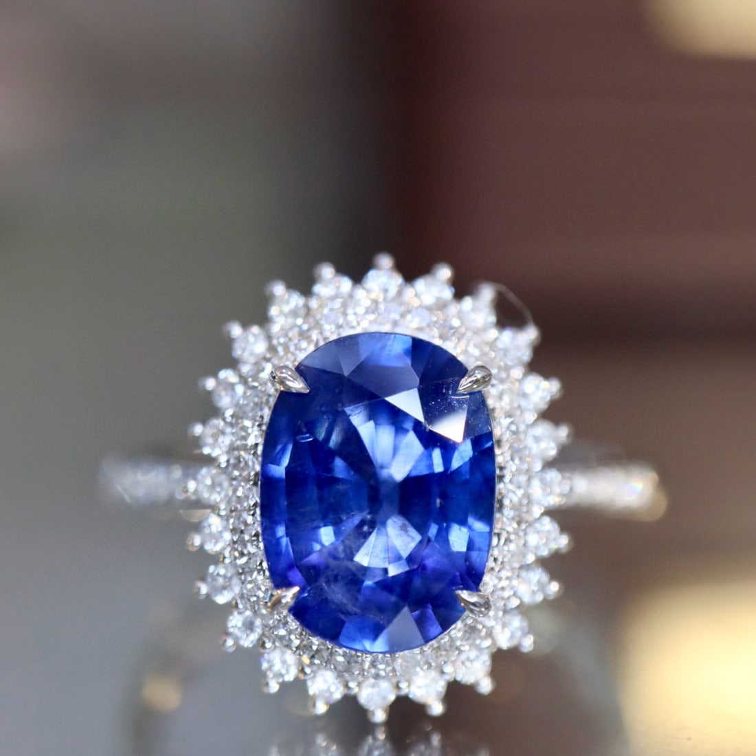 14k Gold 2.19 Ctw Natural Sapphire & Diamond Ring: Ref:230958257 // gold content:14k gold // ring size:7. 25us // // main gemstone:sapphire // shape:oval // carat weight:1. 94ct // color:blue // treatment:natural // // adjacent gemstone 2 : diamond //