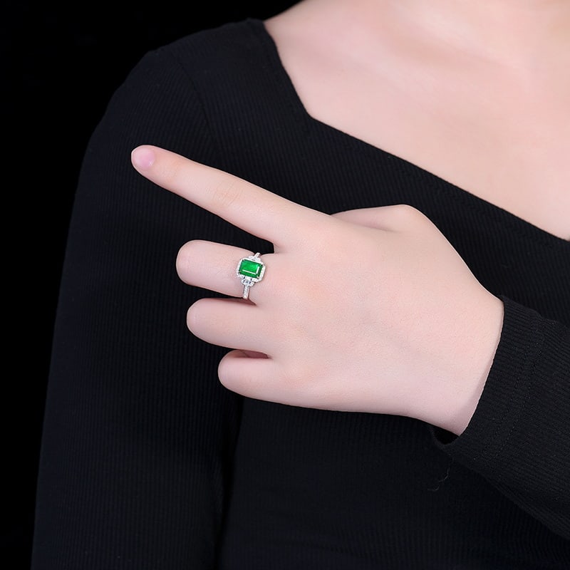 14k Gold 2.47 Ctw Vivid Green Natural Emerald & Diamond Ring - 5