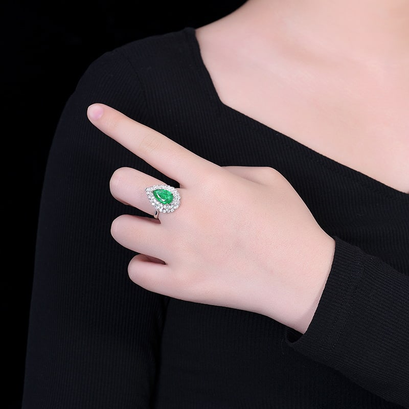 14k Gold 3.94 Ctw Vivid Green Natural Emerald & Sapphire Ring - 5