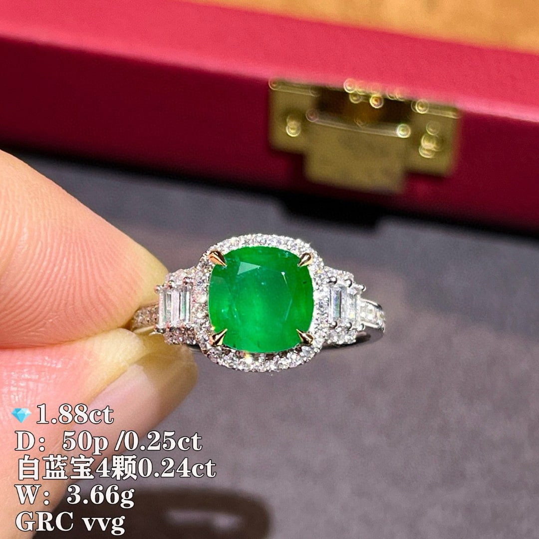 14k Gold 2.13 Ctw Vivid Green Natural Emerald & Diamond Ring: Ref:230958267 // gold content:14k gold // ring size:7. 25us // // main gemstone:emerald // shape:cushion // carat weight:1. 88ct // color:vivid green // treatment:natural // // adjacent gemstone 2