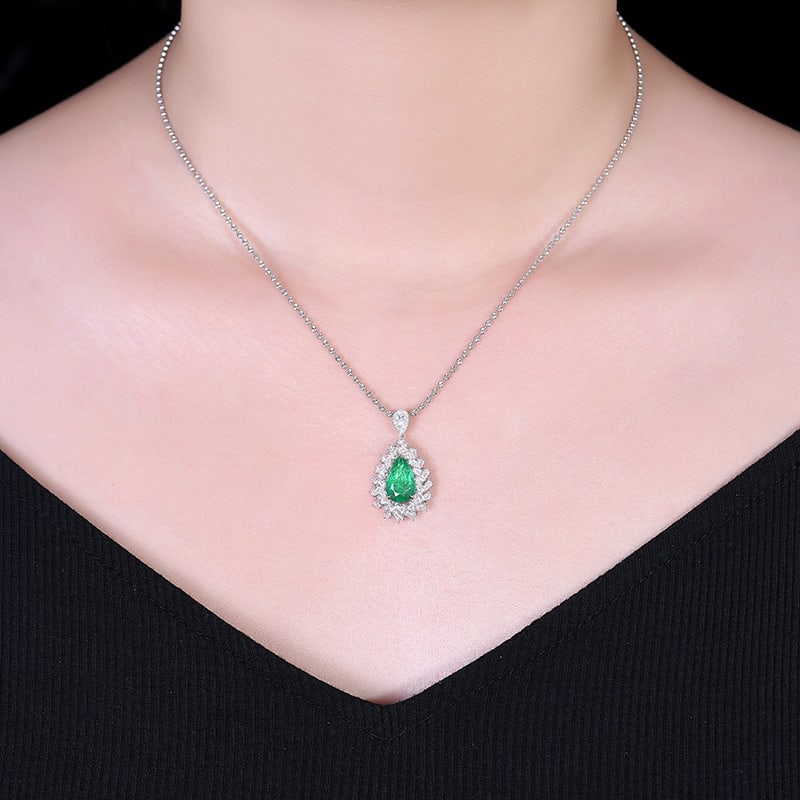14k Gold 3.09 Ctw Vivid Green Natural Emerald & Sapphire Pendant( Without Chain ) - 5