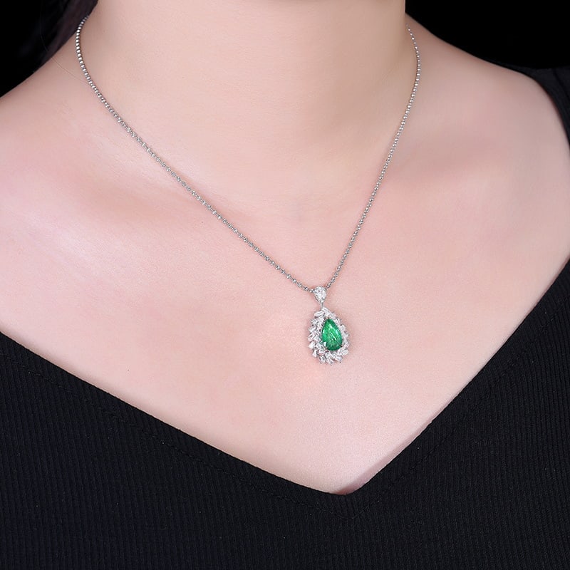 14k Gold 3.09 Ctw Vivid Green Natural Emerald & Sapphire Pendant( Without Chain ) - 7