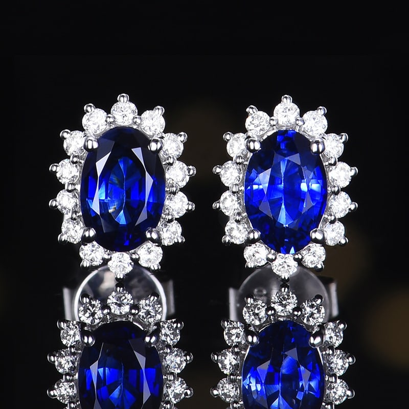 14k Gold 1.21 Ctw Natural Sapphire & Diamond Earrings: Ref:230958287 // gold content:14k gold // main gemstone:sapphire // shape:oval // carat weight:0. 99ct // color:royal blue // treatment:natural // // adjacent gemstone 2 : diamond // number of stones: