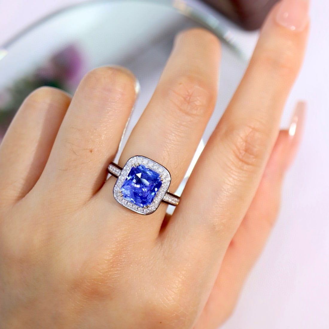 14k Gold 4.84 Ctw Natural Sapphire & Diamond Ring - 8