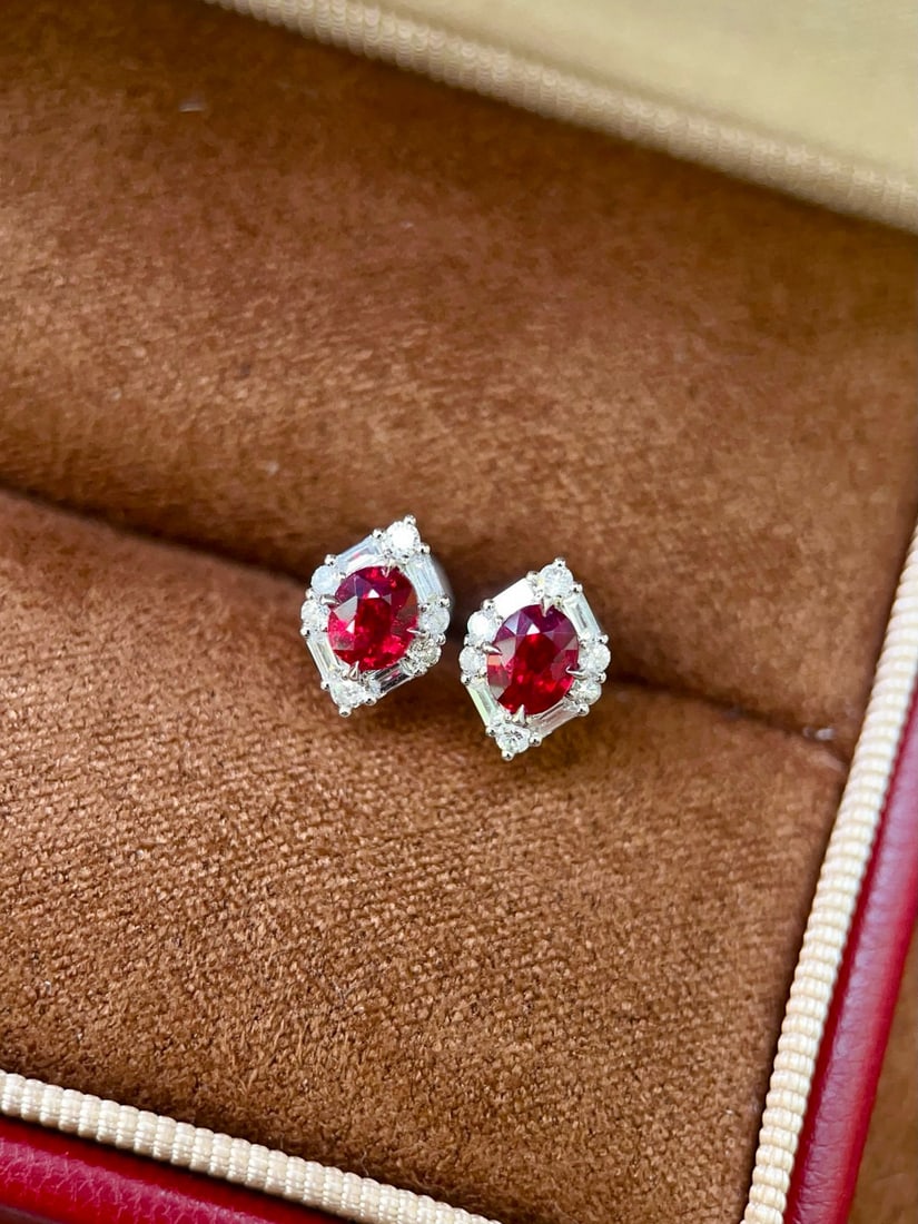 14k Gold 0.85 Ctw Natural Ruby & Diamond Earrings - 3