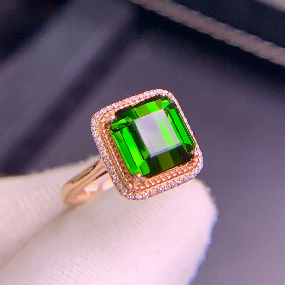 14k Gold 4.4 Ct Natural Tourmaline & Diamond Ring - 4