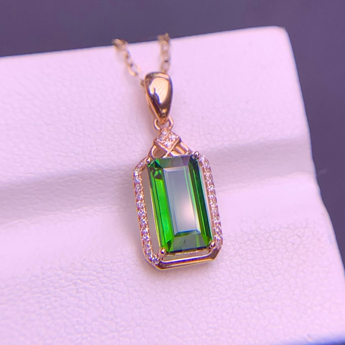 14k Gold 2.4 Ct Natural Tourmaline & Diamond Pendant( Without Chain ) - 4