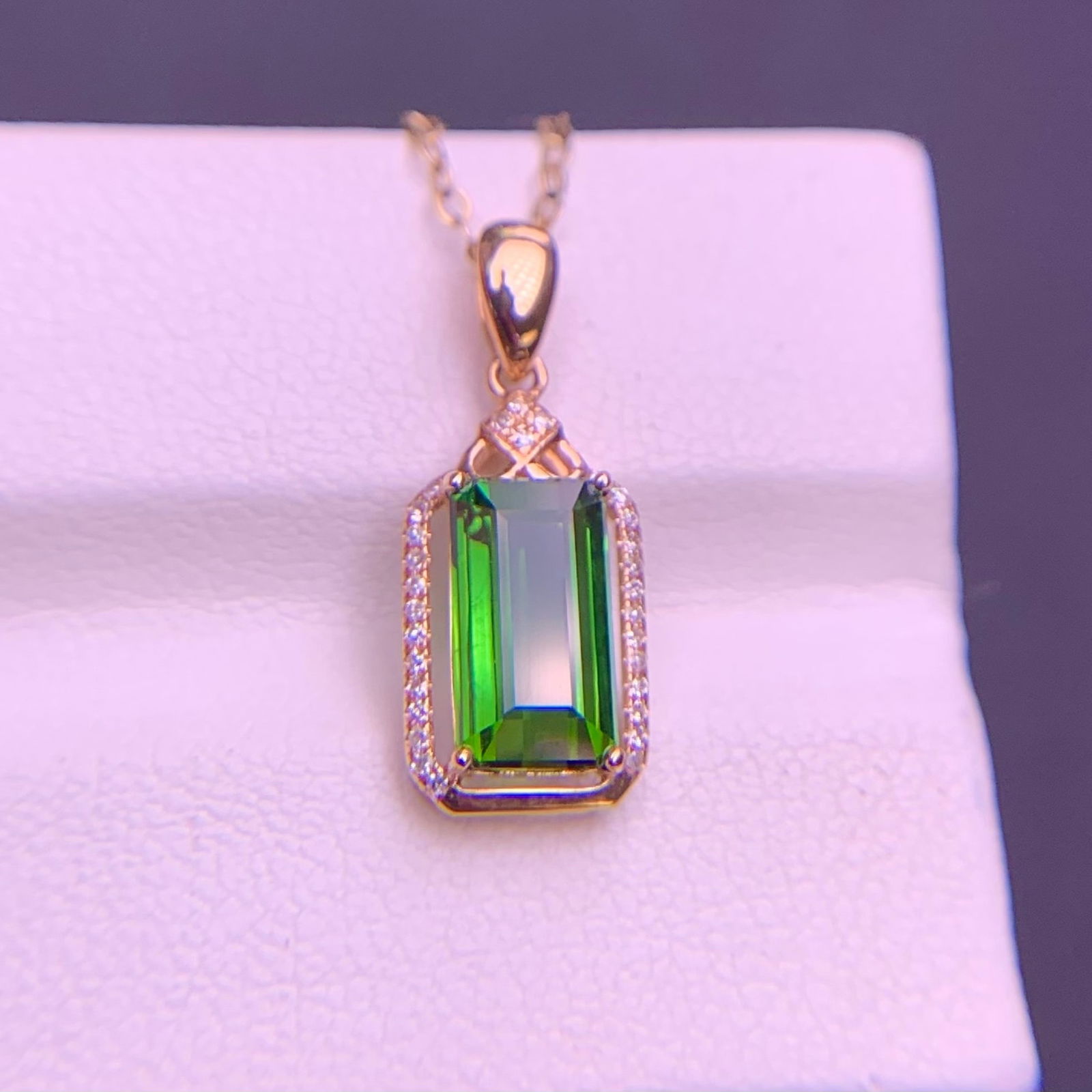 14k Gold 2.4 Ct Natural Tourmaline & Diamond Pendant( Without Chain ) - 9