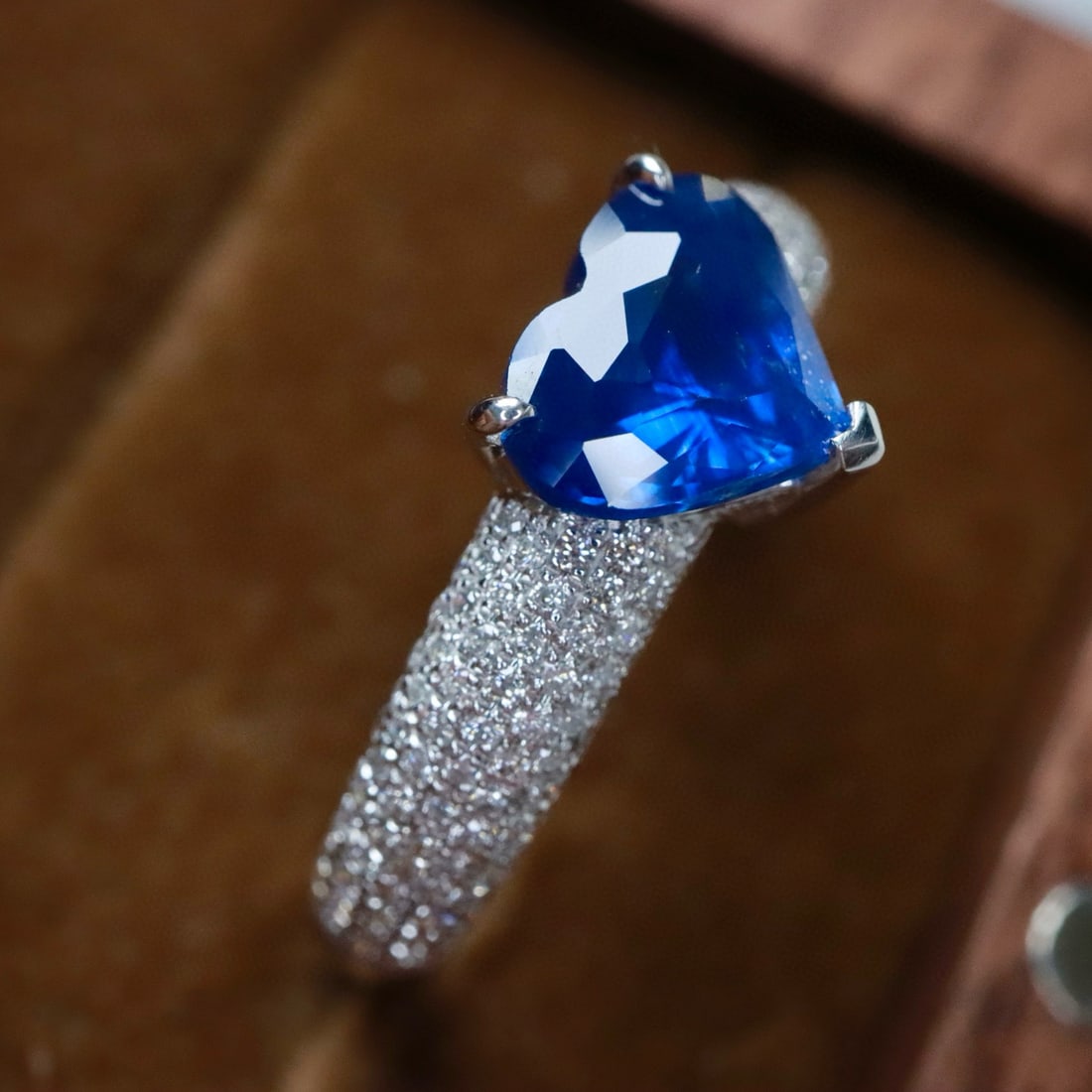 14k Gold 2.25 Ctw Natural Sapphire & Diamond Ring - 2