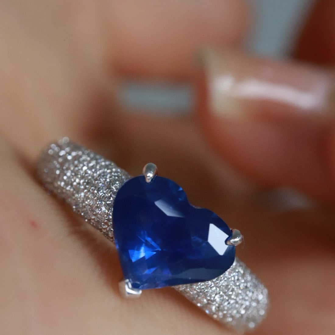 14k Gold 2.25 Ctw Natural Sapphire & Diamond Ring - 4