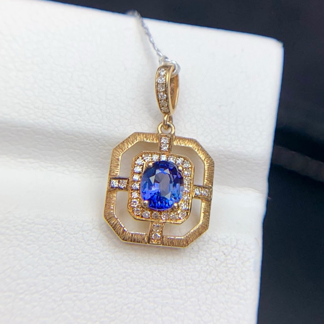 14k Gold 0.6 Ct Natural Sapphire & Diamond Pendant( Without Chain ) - 7