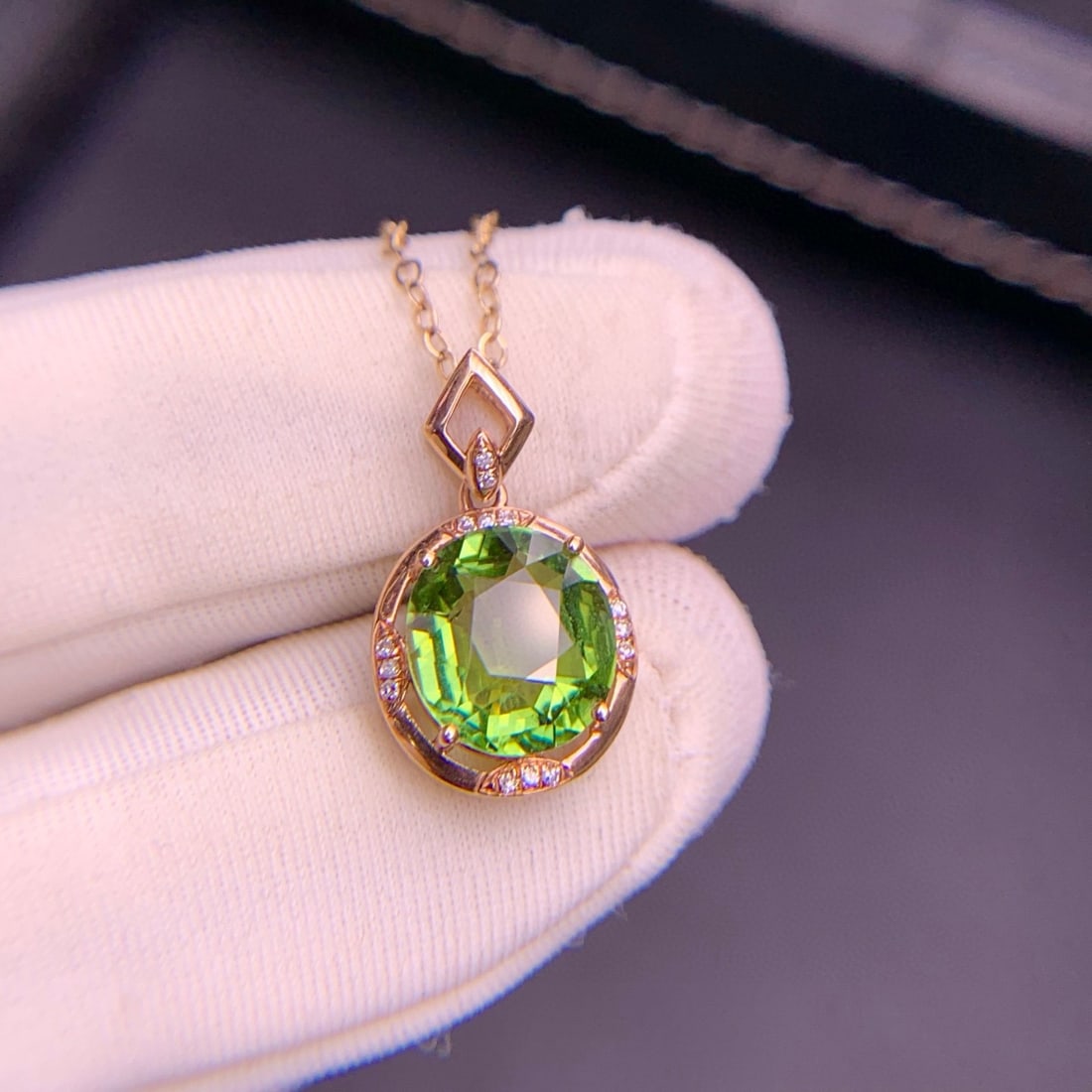 14k Gold 2.6 Ct Natural Tourmaline & Diamond Pendant( Without Chain ) - 4