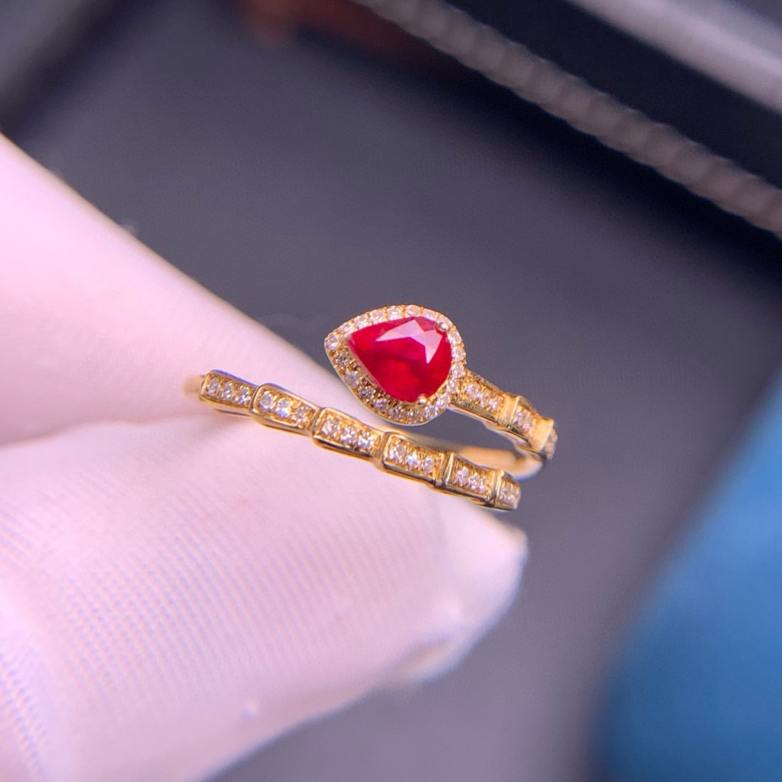 14k Gold 0.6 Ct Natural Ruby & Diamond Ring - 7