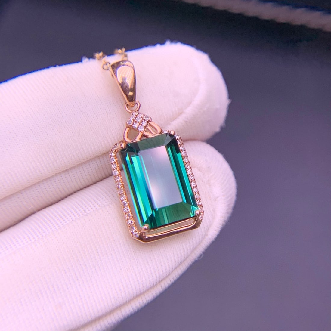 14k Gold 2.42 Ctw Natural Sapphire & Diamond Earrings: Ref:230958340 // gold content:14k gold // main gemstone:sapphire // shape:cushion // carat weight:1. 99ct // color:royal blue // treatment:natural // // adjacent gemstone 2 : diamond // shape:round