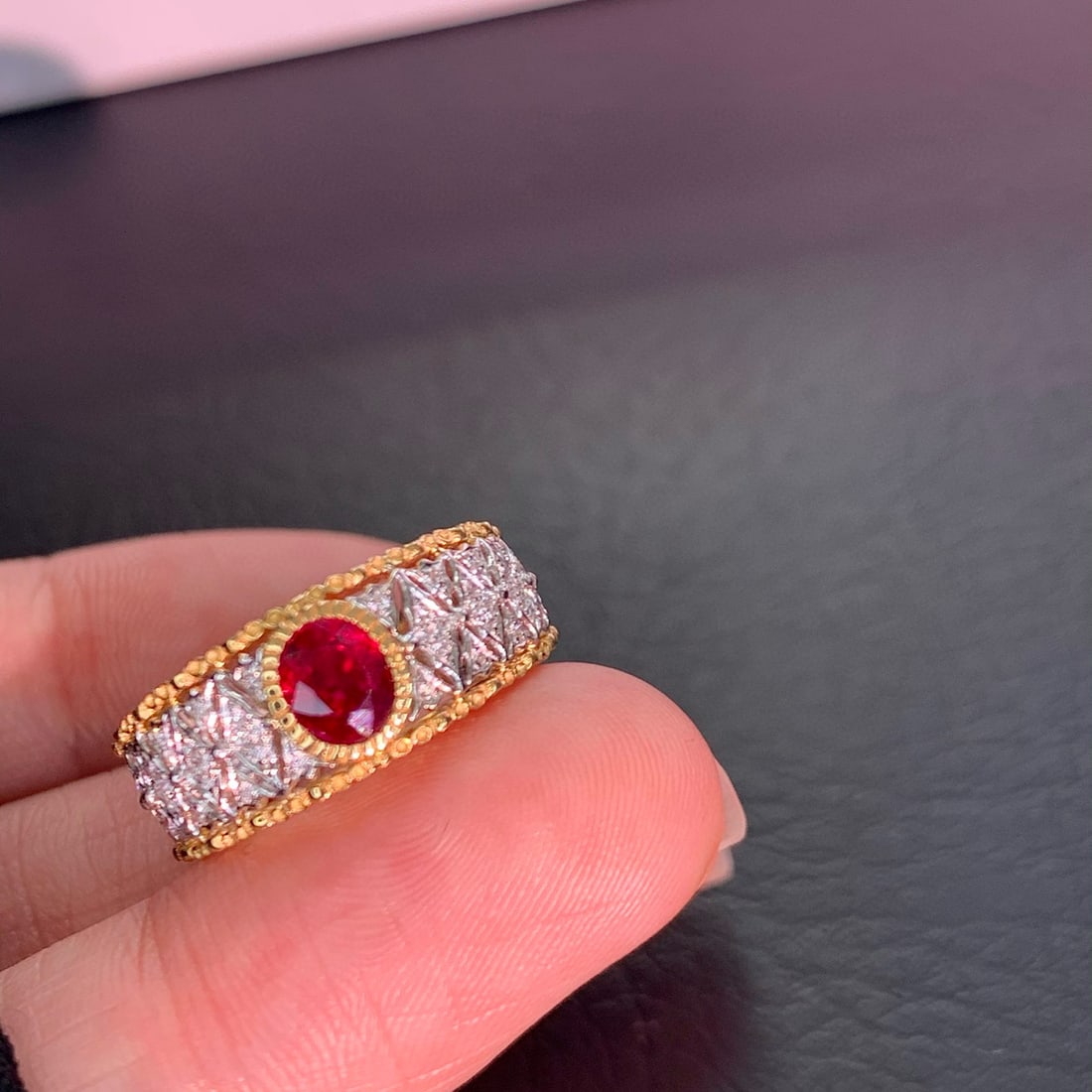14k Gold 1.04 Ctw Natural Ruby & Diamond Ring: Ref:230958341 // gold content:14k gold // ring size:7. 25us // // main gemstone:ruby // shape:oval // carat weight:0. 87ct // color:pigeonblood red // treatment:natural // // adjacent gemstone 2 : dia