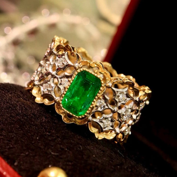 14k Gold 1.27 Ctw Vivid Green Natural Emerald & Diamond Ring - 5