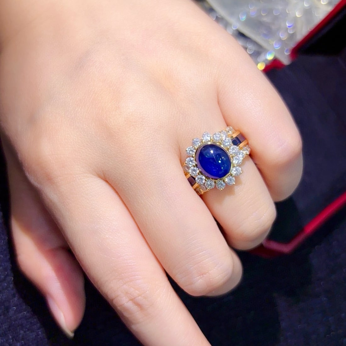 14k Gold 7.3 Ctw Natural Sapphire & Diamond Ring - 9