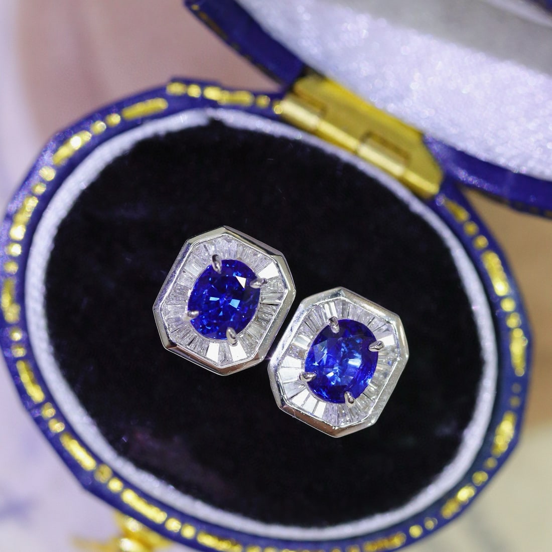 14k Gold 0.79 Ct Natural Sapphire & Diamond Earrings - 2