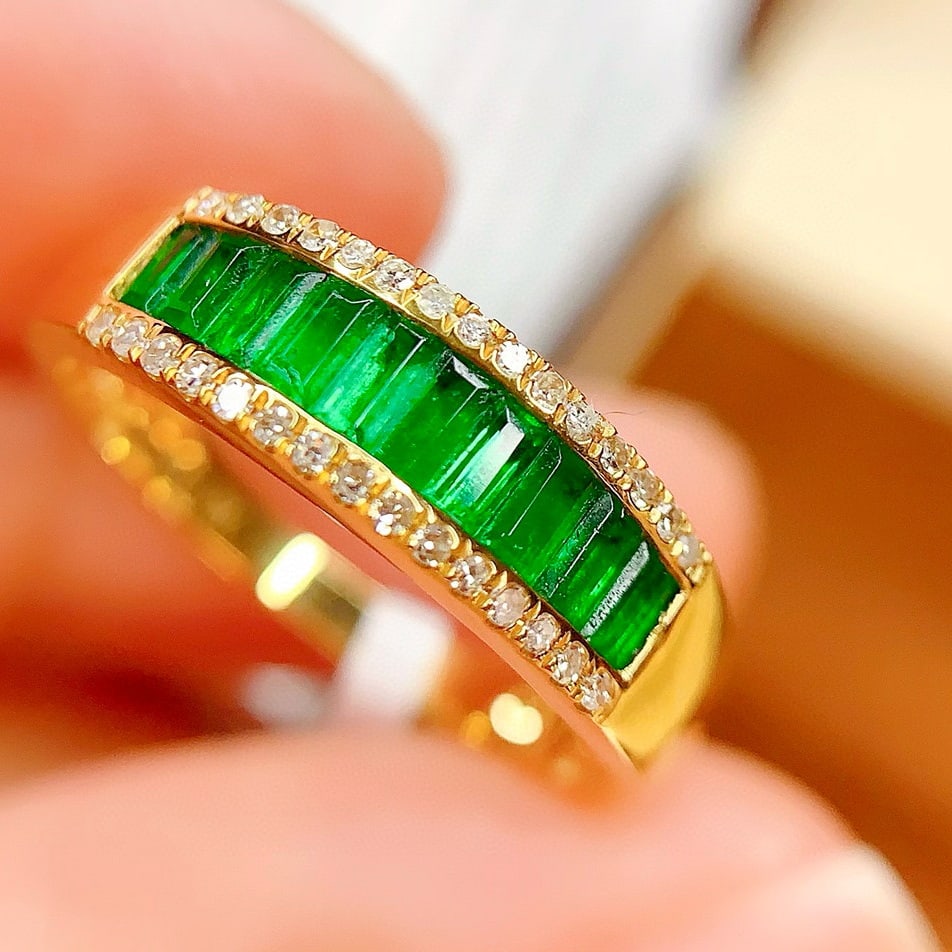 14k Gold 2.78 Ctw Vivid Green Natural Tsavorite & Diamond Ring - 9