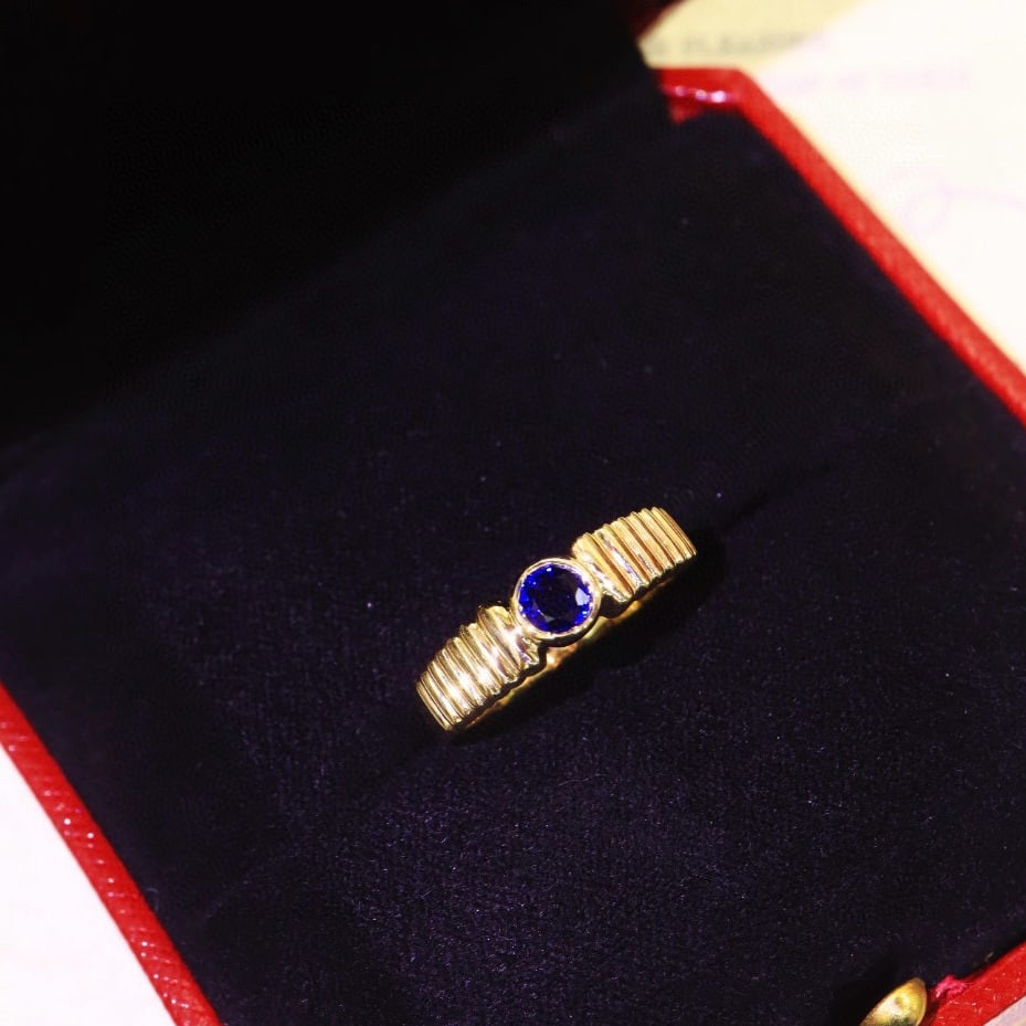 14k Gold 26.85 Ct Natural Citrine & Diamond Pendant( Without Chain ): Ref:230958349 // gold content:14k gold // main gemstone:citrine // shape:oval // carat weight:26. 85ct // color:yellow // treatment:natural // // adjacent gemstone 2 : diamond // number of