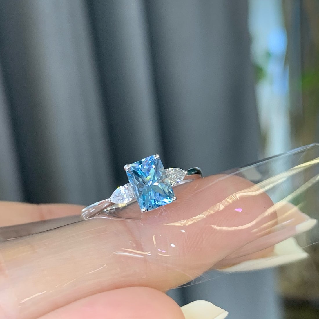 14k Gold 1.15 Ctw Natural Aquamarine & Diamond Ring - 2