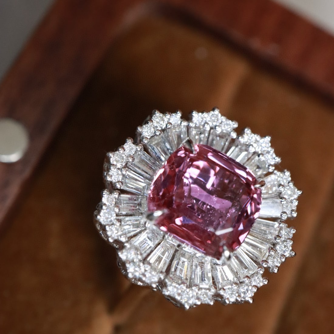 14k Gold 3.87 Ctw Natural Sapphire & Diamond Ring/pendant( Without Chain ): Ref:230958356 // gold content:14k gold // ring size:7. 25us // // main gemstone:sapphire // shape:cushion // carat weight:3. 01ct // color:pink // treatment:natural // // adjacent gemstone 2 :