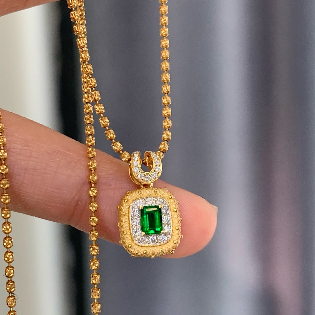 14k Gold 0.43 Ctw Vivid Green Natural Emerald & Diamond Pendant( Without Chain ) - 3