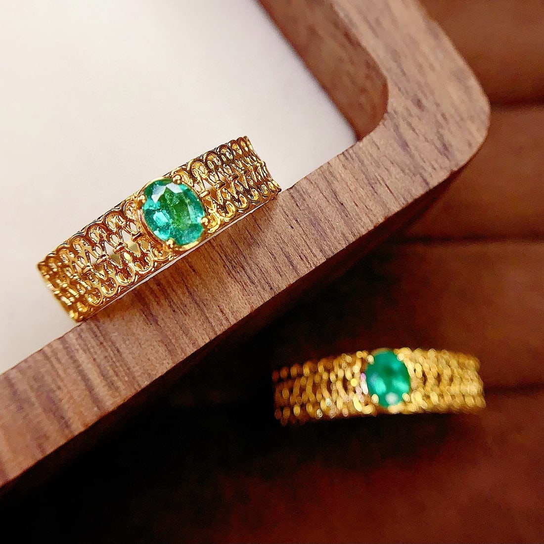 14k Gold 0.4 Ct Natural Emerald Ring - 5