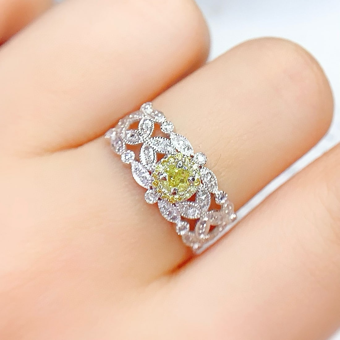 14k Gold 0.28 Ct Natural Yellow Diamond & Diamond Ring - 6