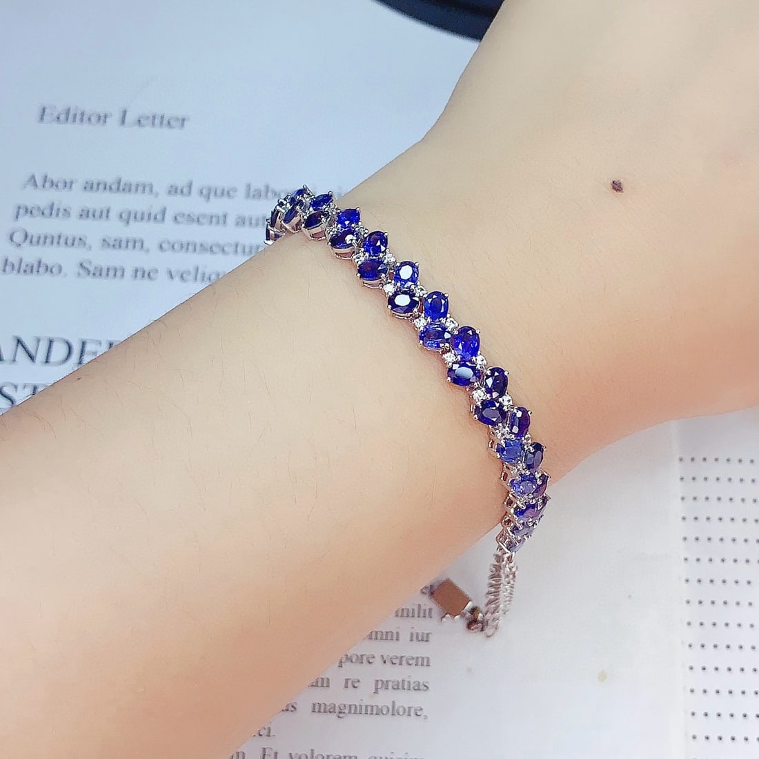 14k Gold 8.02 Ct Natural Sapphire & Diamond Bracelet - 6