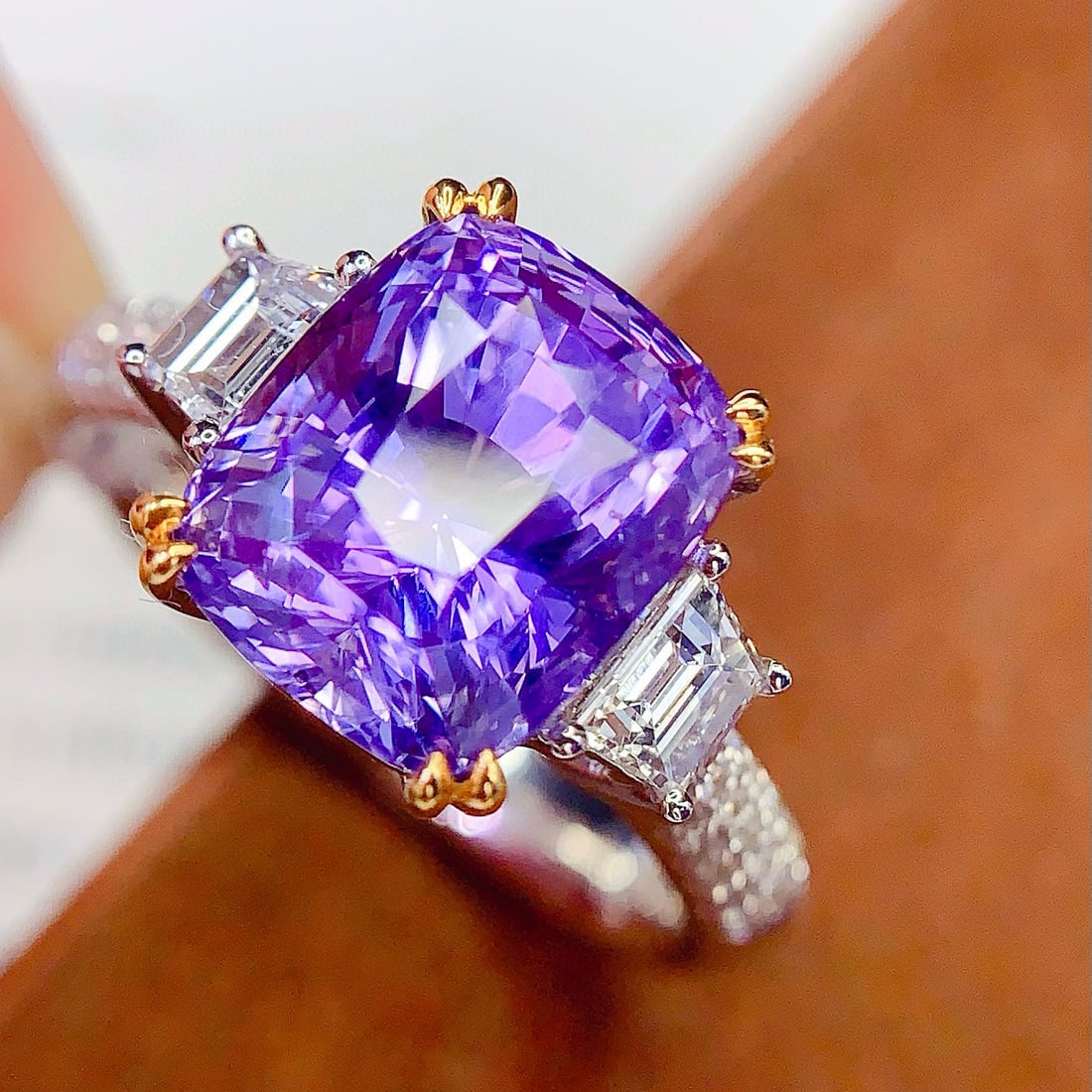 14k Gold 5.57 Ct Natural Sapphire & Diamond Ring - 3