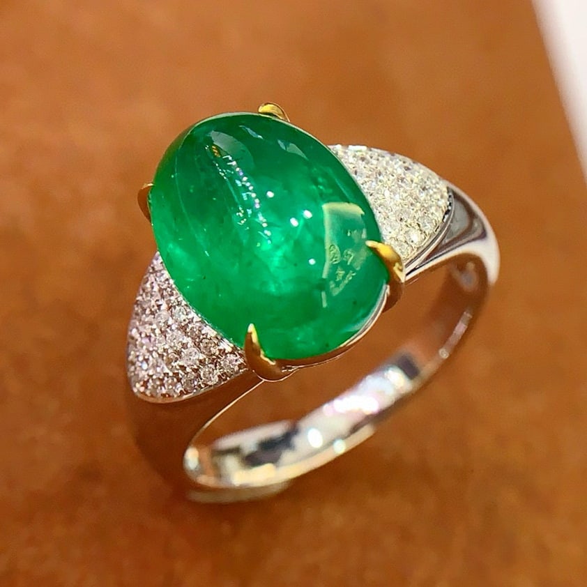 14k Gold 6.56 Ct Natural Emerald & Diamond Ring - 2