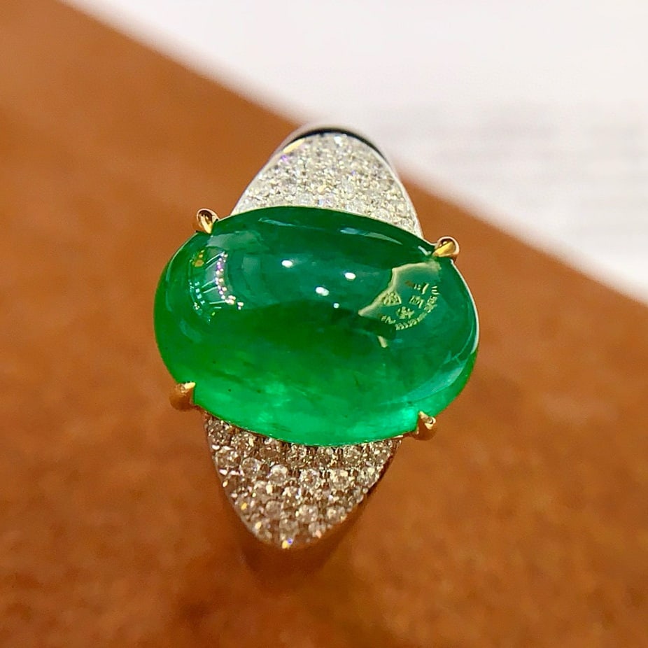 14k Gold 6.56 Ct Natural Emerald & Diamond Ring - 4