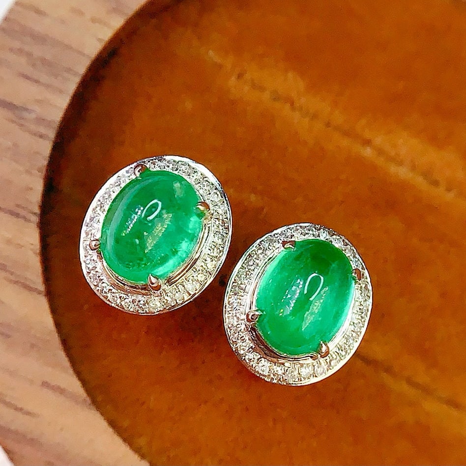 14k Gold 2.56 Ct Natural Emerald & Diamond Earrings - 4