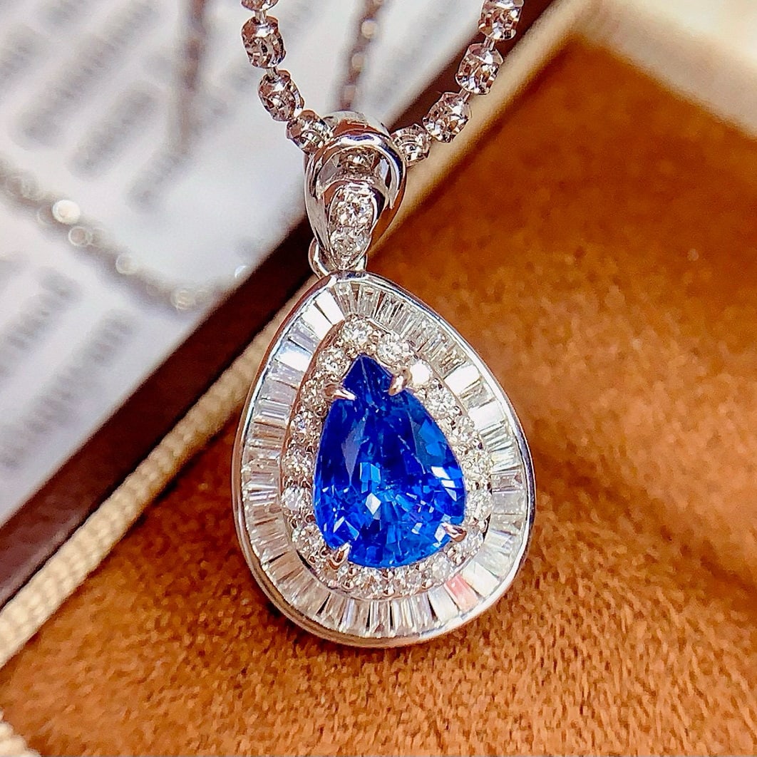 14k Gold 1.8 Ct Natural Sapphire & Diamond Pendant( Without Chain ) - 4