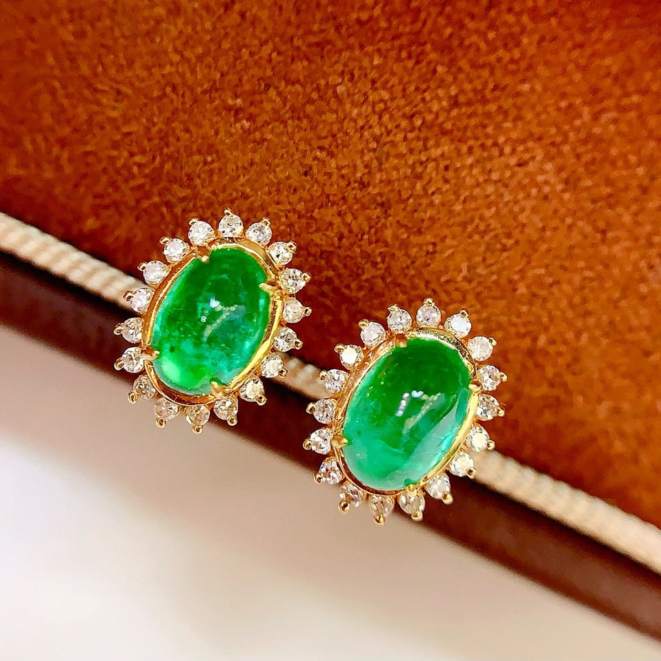 14k Gold 1.5 Ct Natural Emerald & Diamond Earrings - 5