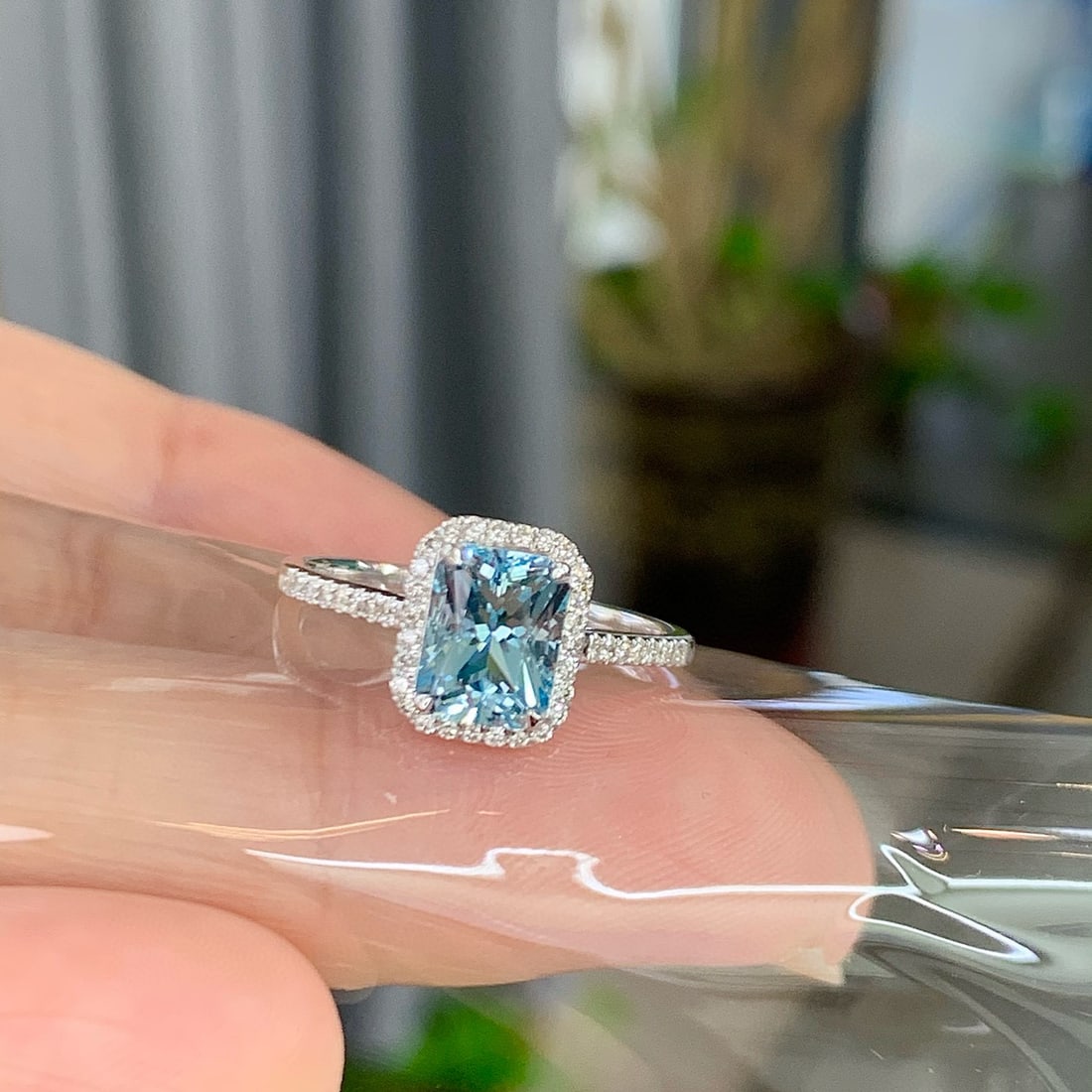 14k Gold 1.41 Ctw Natural Aquamarine & Diamond Ring - 3