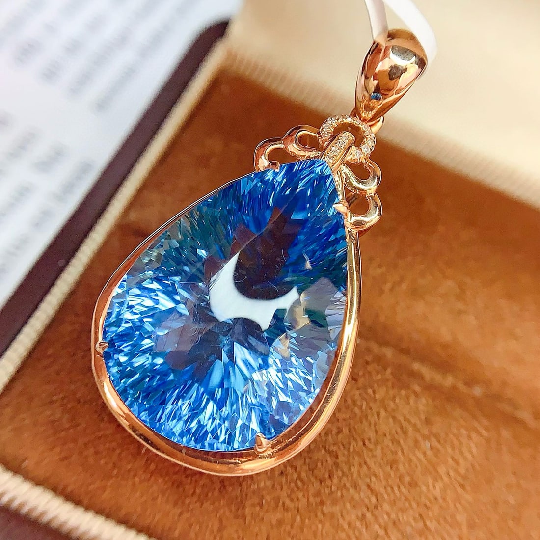 14k Gold 34 Ct Natural Topaz & Diamond Pendant( Without Chain ) - 2