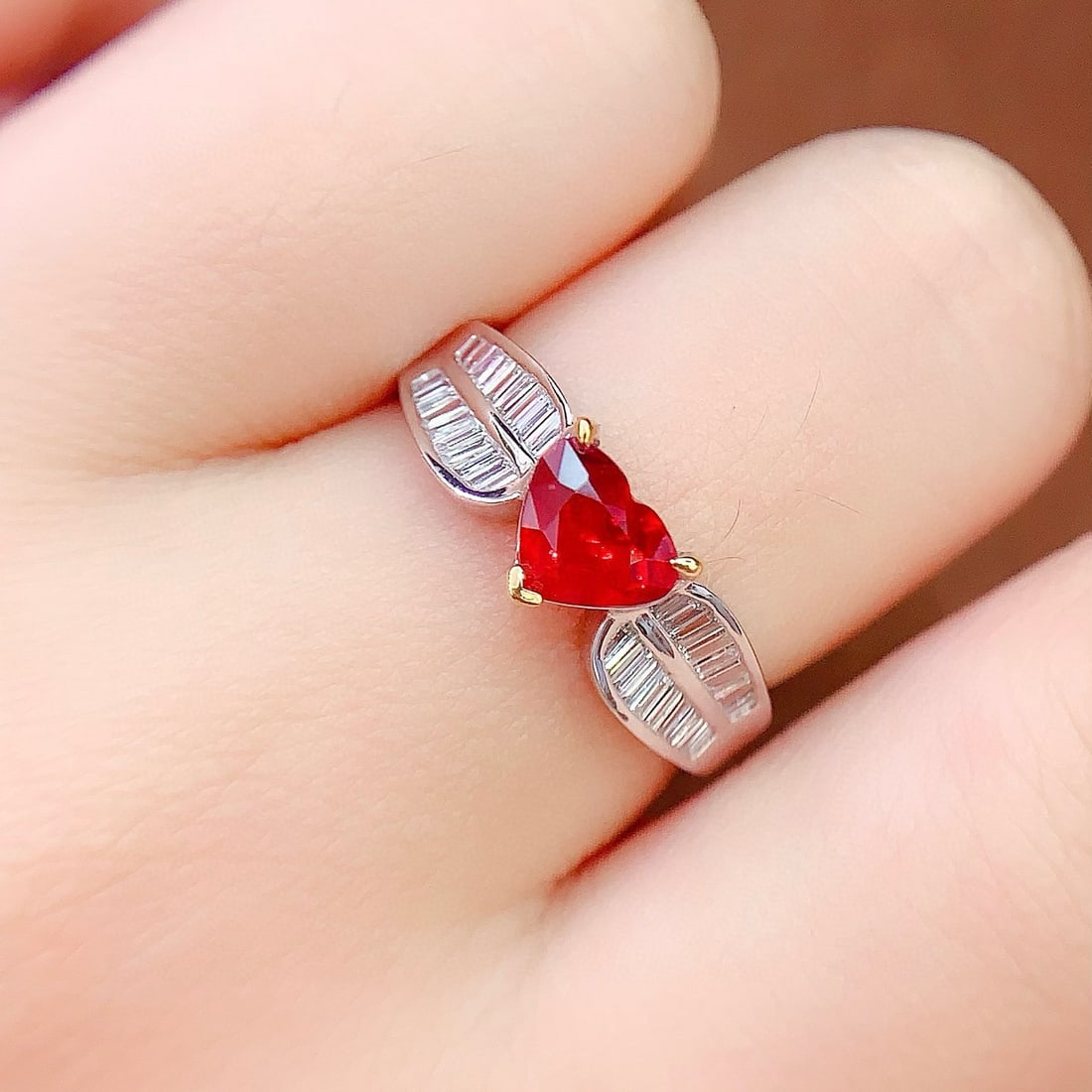 14k Gold 1.02 Ct Natural Ruby & Diamond Ring - 6