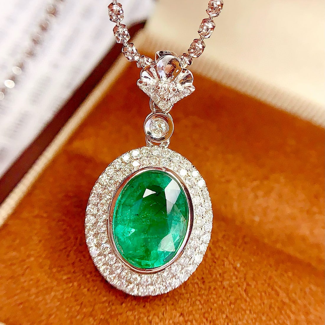 14k Gold 3 Ct Natural Emerald & Diamond Pendant( Without Chain ) - 5