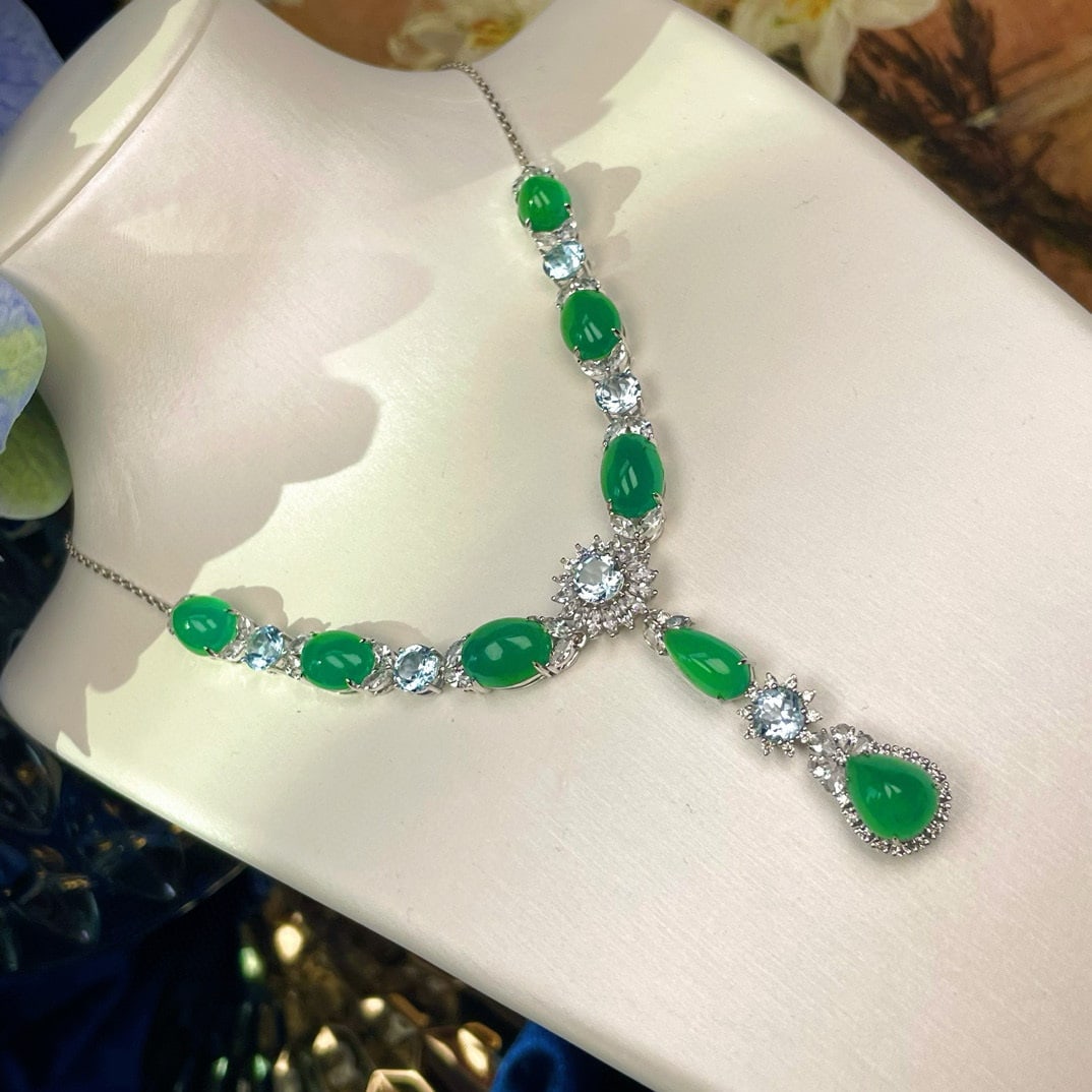 14k Gold 24.45 Ctw Natural Emerald & Topaz Necklace - 3