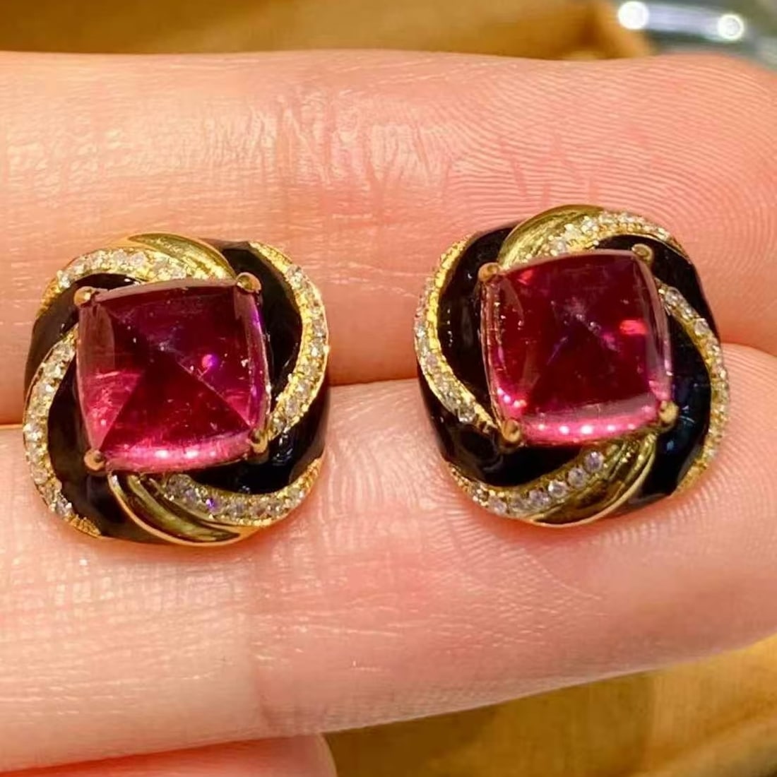 14k Gold 5.7 Ct Natural Tourmaline & Diamond Earrings - 3