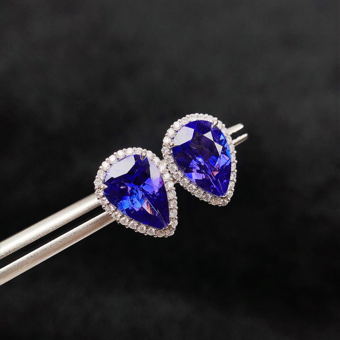 14k Gold 3.58 Ctw Natural Tanzanite & Diamond Earrings - 6