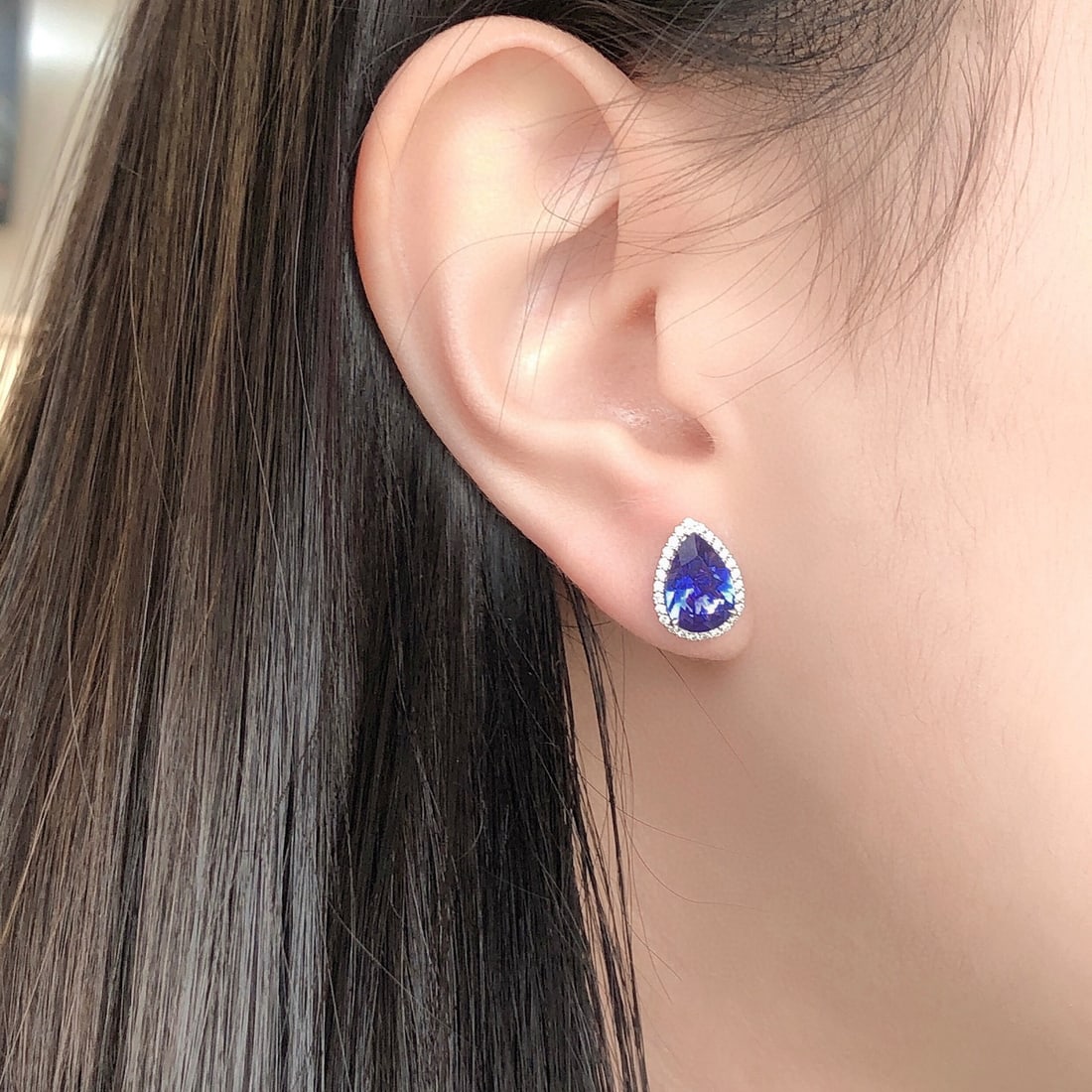 14k Gold 3.58 Ctw Natural Tanzanite & Diamond Earrings - 9