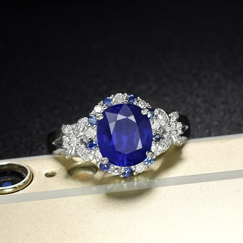 14k Gold 2.37 Ctw Vivid Blue Natural Sapphire & Diamond Ring - 2